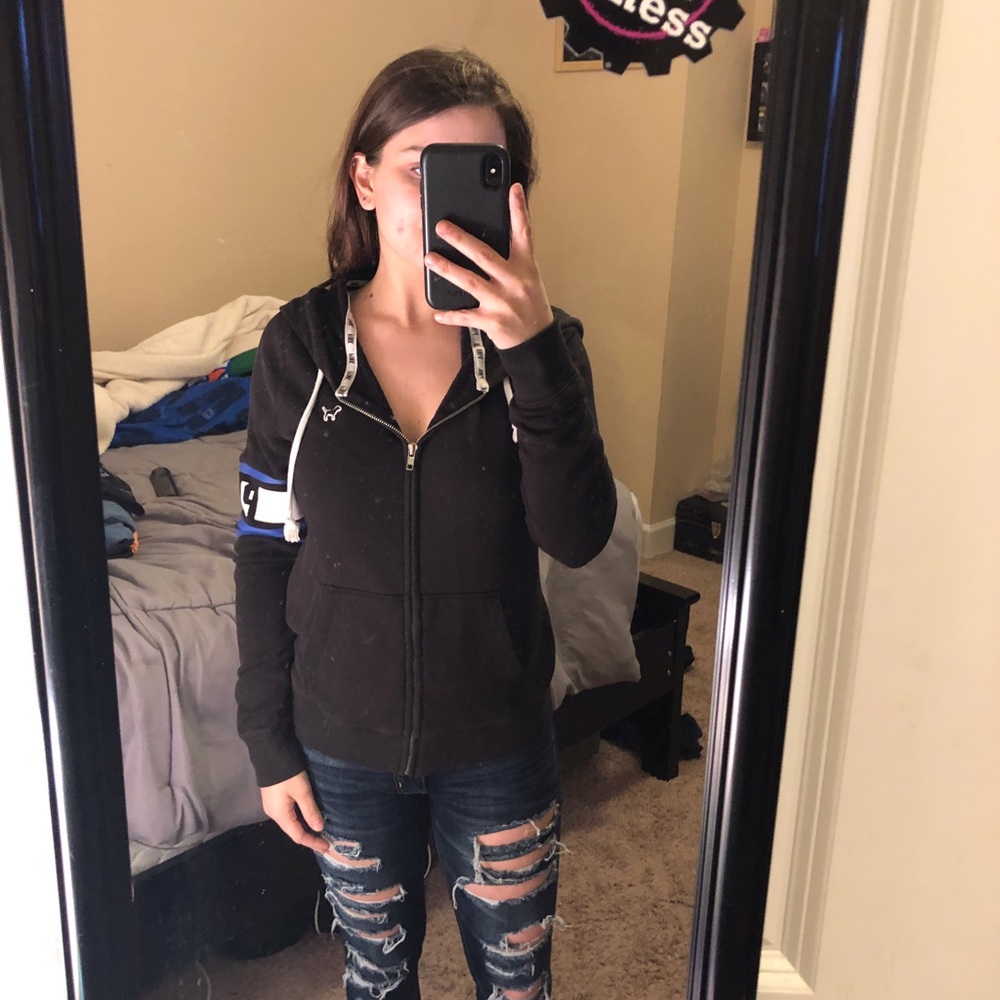 women’s victoria’s seven black jacket